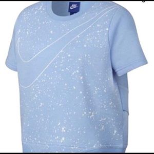 Nike Crewneck Wrap Back Short Sleeve Sweatshirt